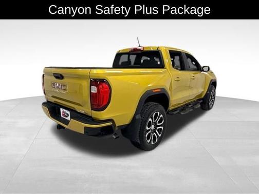 2023 GMC Canyon 4WD AT4