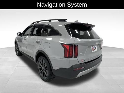 2022 Kia Sorento X-Line EX