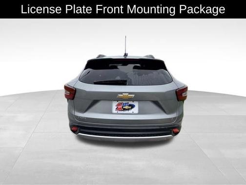 Sterling Gray Metallic 2024 Chevrolet Trax LT