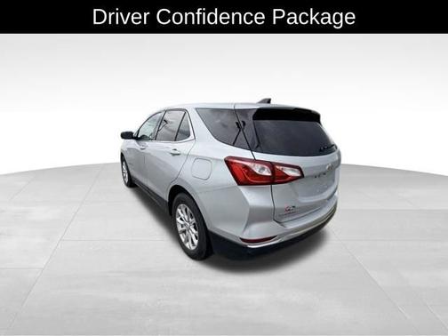 Silver Ice Metallic 2018 Chevrolet Equinox 1LT