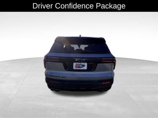 2025 Chevrolet Traverse AWD LT