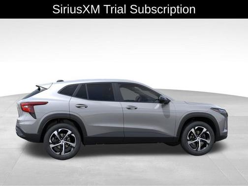 Sterling Gray Metallic 2026 Chevrolet Trax 1RS
