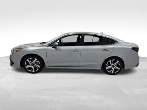 Ice Silver Metallic 2022 Subaru Legacy Limited