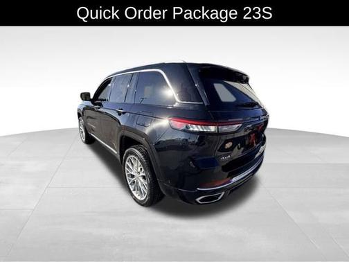 2024 Jeep Grand Cherokee Summit