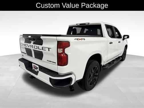 2023 Chevrolet Silverado 1500 Custom