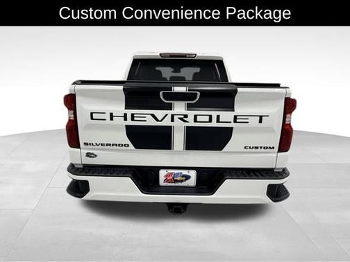 2023 Chevrolet Silverado 1500 Custom