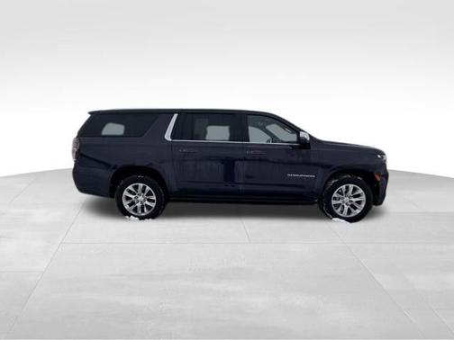 2022 Chevrolet Suburban Premier