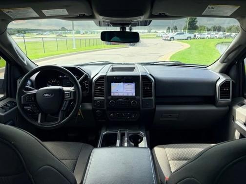 INGOT SILVER 2019 Ford F-150 XL