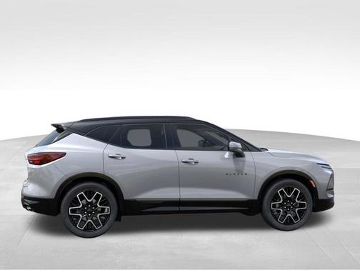 Sterling Gray Metallic 2026 Chevrolet Blazer RS