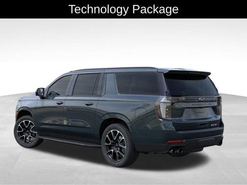 2025 Chevrolet Suburban RST