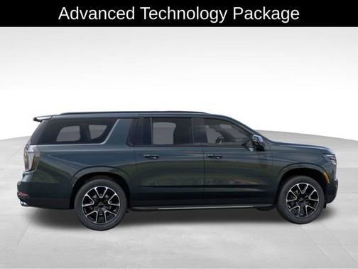 2025 Chevrolet Suburban RST