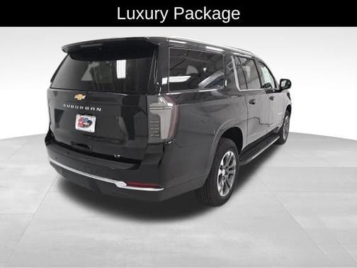 2026 Chevrolet Suburban LT