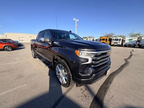 2022 Chevrolet Silverado 1500 High Country