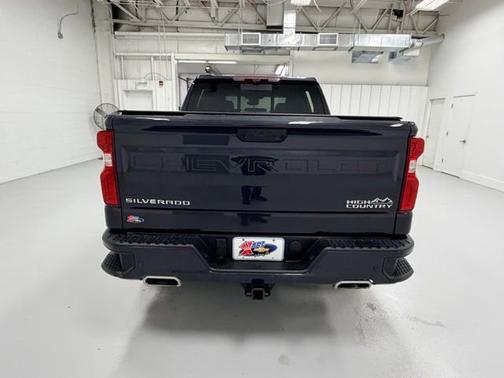 2022 Chevrolet Silverado 1500 High Country