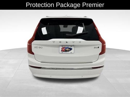 CRYSTAL WHITE MET 2023 Volvo XC90 Plus