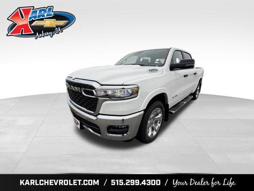 Bright White Clearcoat 2026 RAM 1500 Big Horn