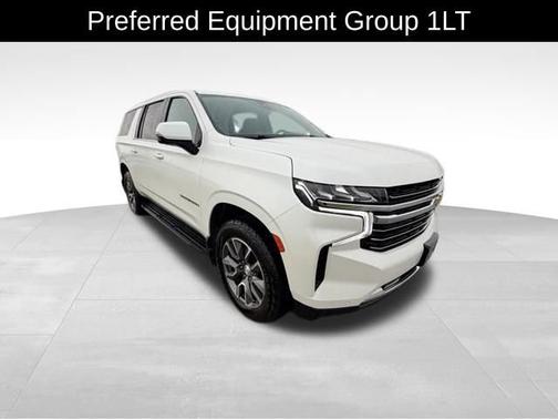 2022 Chevrolet Suburban LT