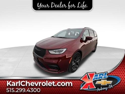 2022 Chrysler Pacifica Touring L