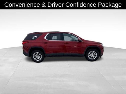 2021 Chevrolet Traverse LT Cloth