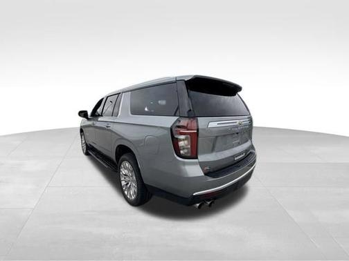 Sterling Gray Metallic 2023 Chevrolet Suburban Premier
