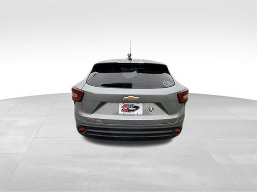 Sterling Gray Metallic 2024 Chevrolet Trax LS