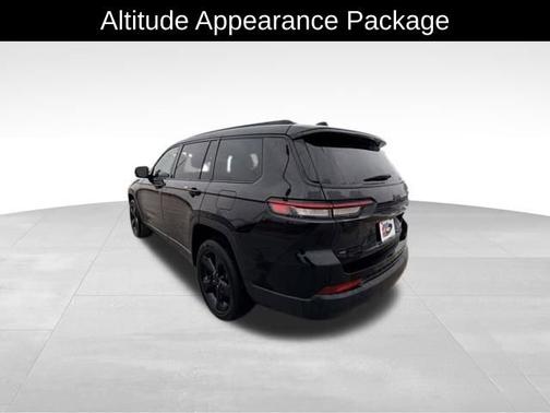 2022 Jeep Grand Cherokee L Altitude