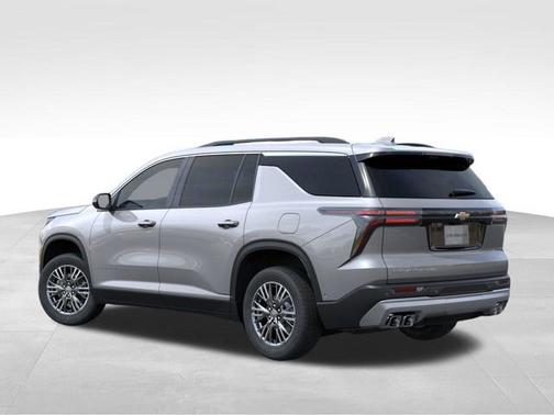 Sterling Gray Metallic 2026 Chevrolet Traverse AWD LT