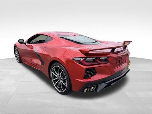 Red Mist Metallic Tintcoat 2025 Chevrolet Corvette 2LT