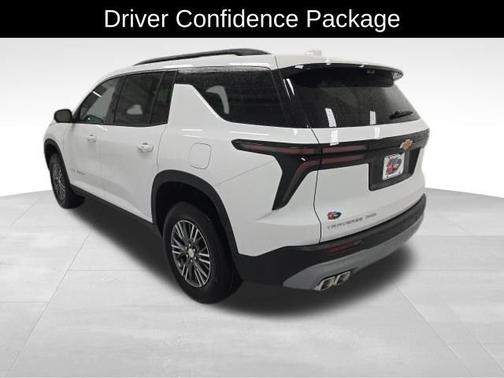 2026 Chevrolet Traverse AWD LT