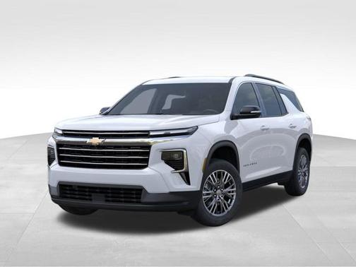 Polar White Tricoat 2026 Chevrolet Traverse AWD LT