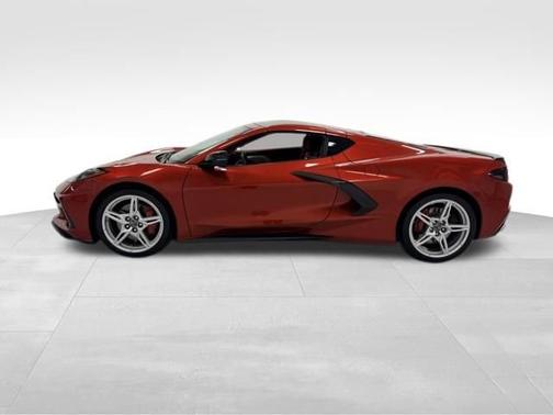 Red Mist Metallic Tintcoat 2022 Chevrolet Corvette 3LT