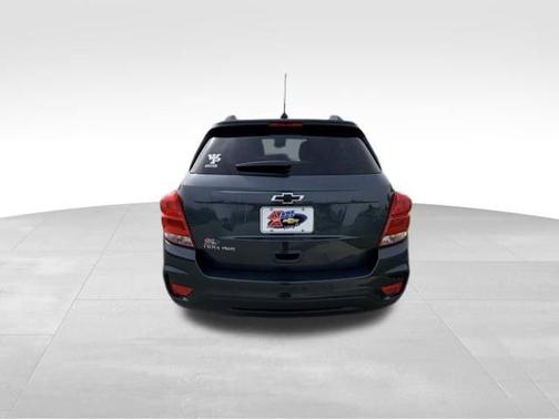 Shadow Gray Metallic 2021 Chevrolet Trax LT