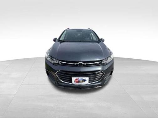 Shadow Gray Metallic 2021 Chevrolet Trax LT
