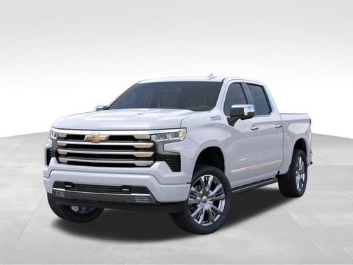 Polar White Tricoat 2026 Chevrolet Silverado 1500 High Country