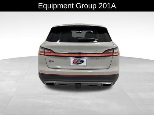 CERAMIC PEARL 2020 Lincoln Nautilus Reserve