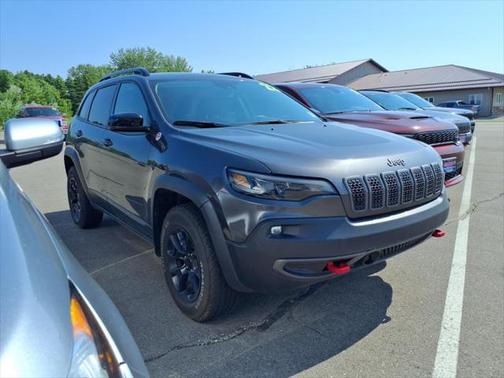 2022 Jeep Cherokee Trailhawk