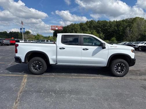 2025 Chevrolet Silverado 1500 ZR2