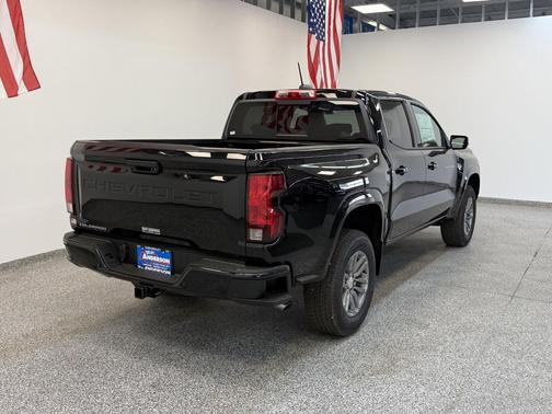 2025 Chevrolet Colorado LT
