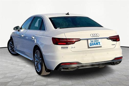 2022 Audi A4 45 S line Premium Plus