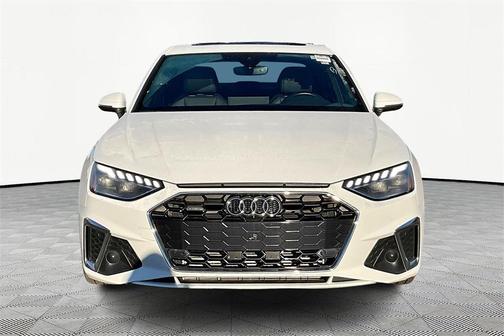 2022 Audi A4 45 S line Premium Plus