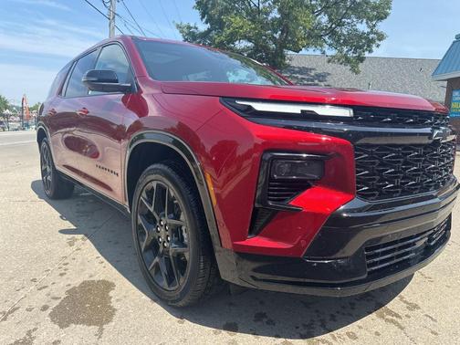 2024 Chevrolet Traverse RS