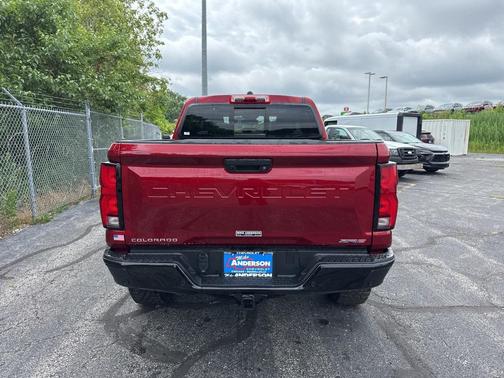 2025 Chevrolet Colorado ZR2