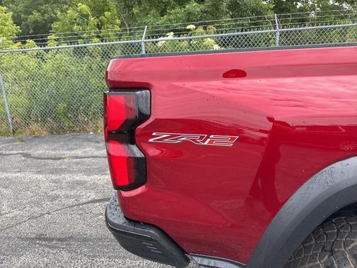 2025 Chevrolet Colorado ZR2