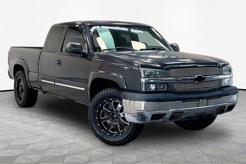 Dark Gray Metallic 2005 Chevrolet Silverado 1500 LS Extended Cab