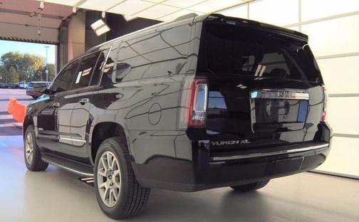 Onyx Black 2019 GMC Yukon XL Denali