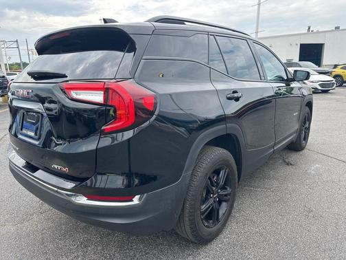 2023 GMC Terrain AWD AT4
