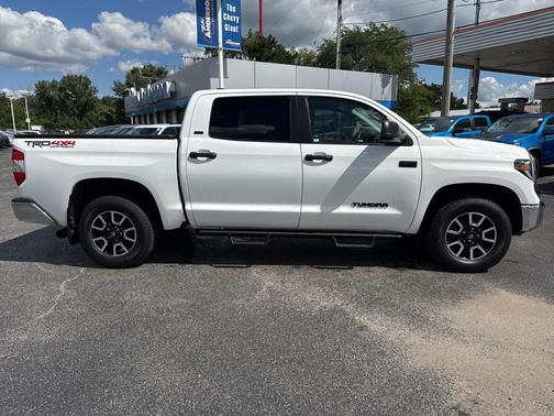 2021 Toyota Tundra SR5
