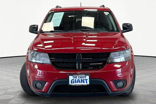 Redline 2 Coat Pearl 2019 Dodge Journey SE