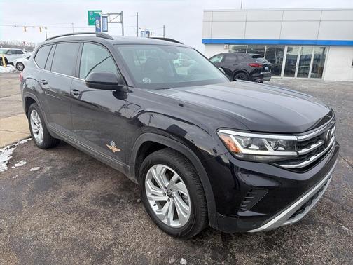 2023 Volkswagen Atlas 3.6L SE w/Technology