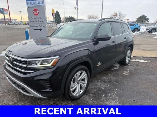 2023 Volkswagen Atlas 3.6L SE w/Technology